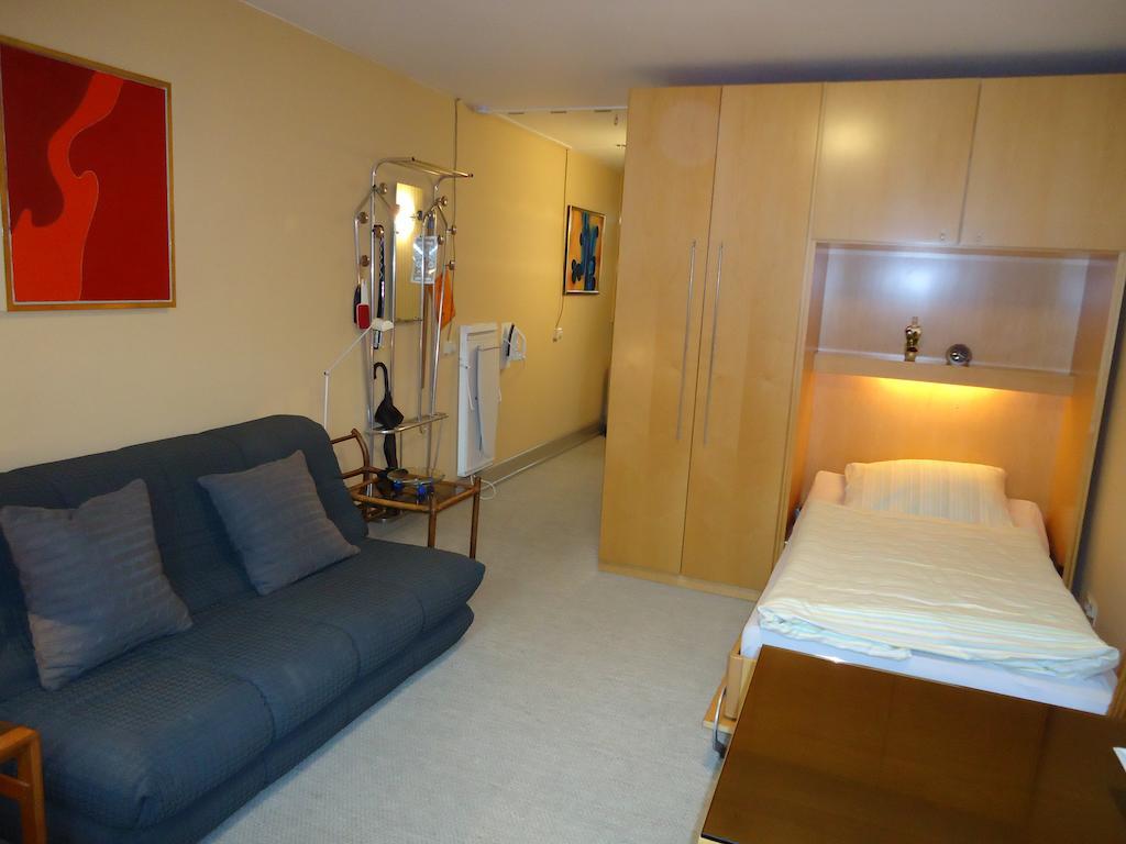 Air Boardinghouse Tulip Stockum, Zu Fuss - 3 Minuten Zur Messe デュッセルドルフ 部屋 写真
