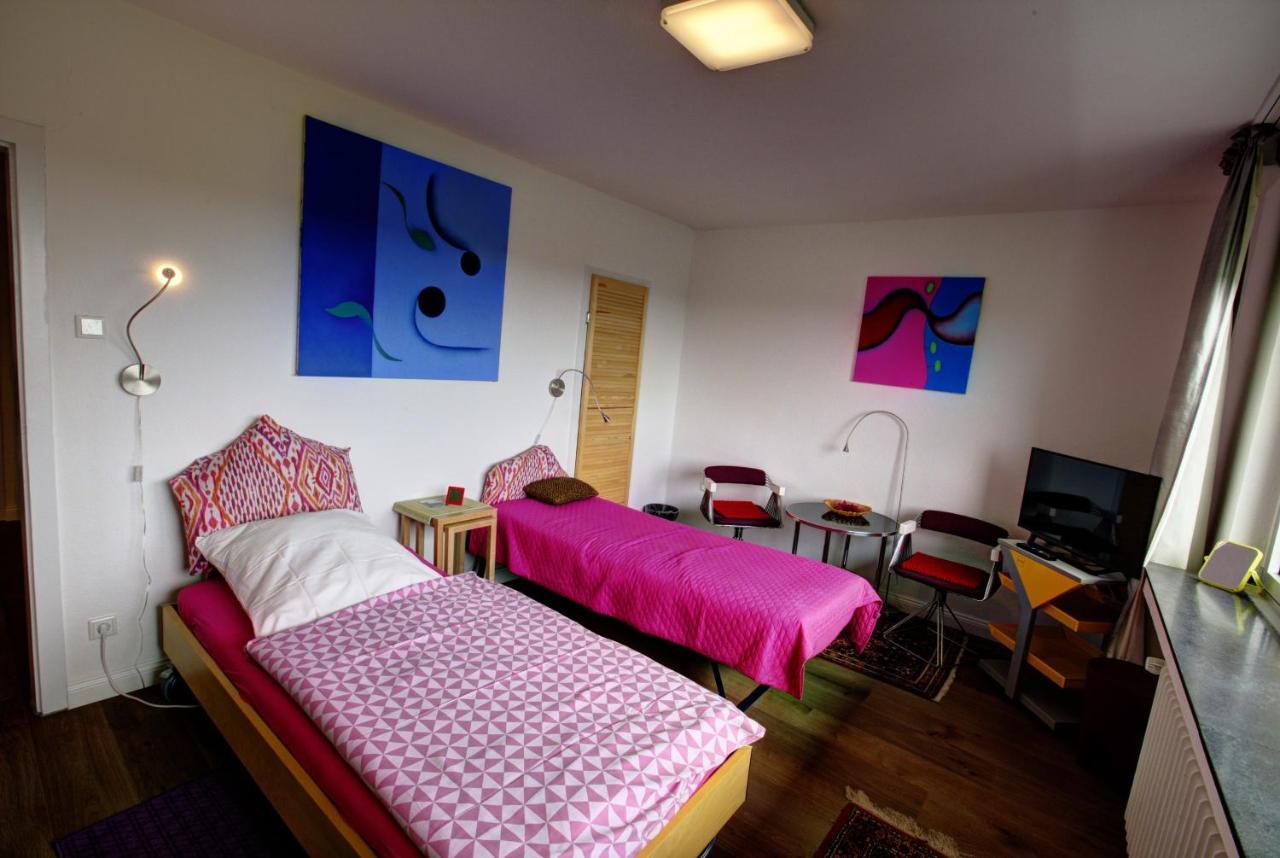 Air Boardinghouse Tulip Stockum, Zu Fuss - 3 Minuten Zur Messe デュッセルドルフ エクステリア 写真